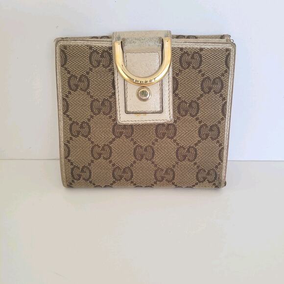 Gucci Handbags - GUCCI D-Ring Abbey Card Wallet Medium Monogram Bifold Tan Beige Fair Vintage